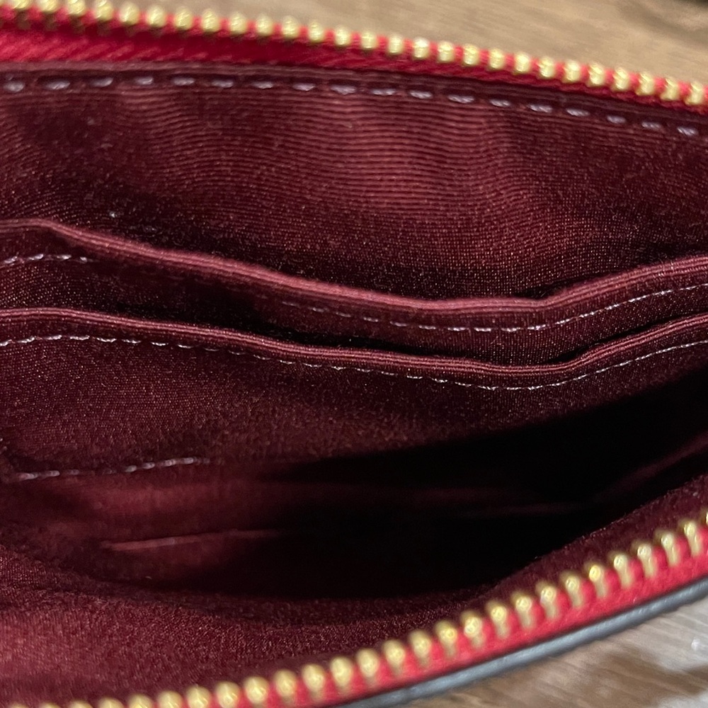 NWOT...Coach Red Leather Wristlet with Gold Star Charm - Picture 7 of 7